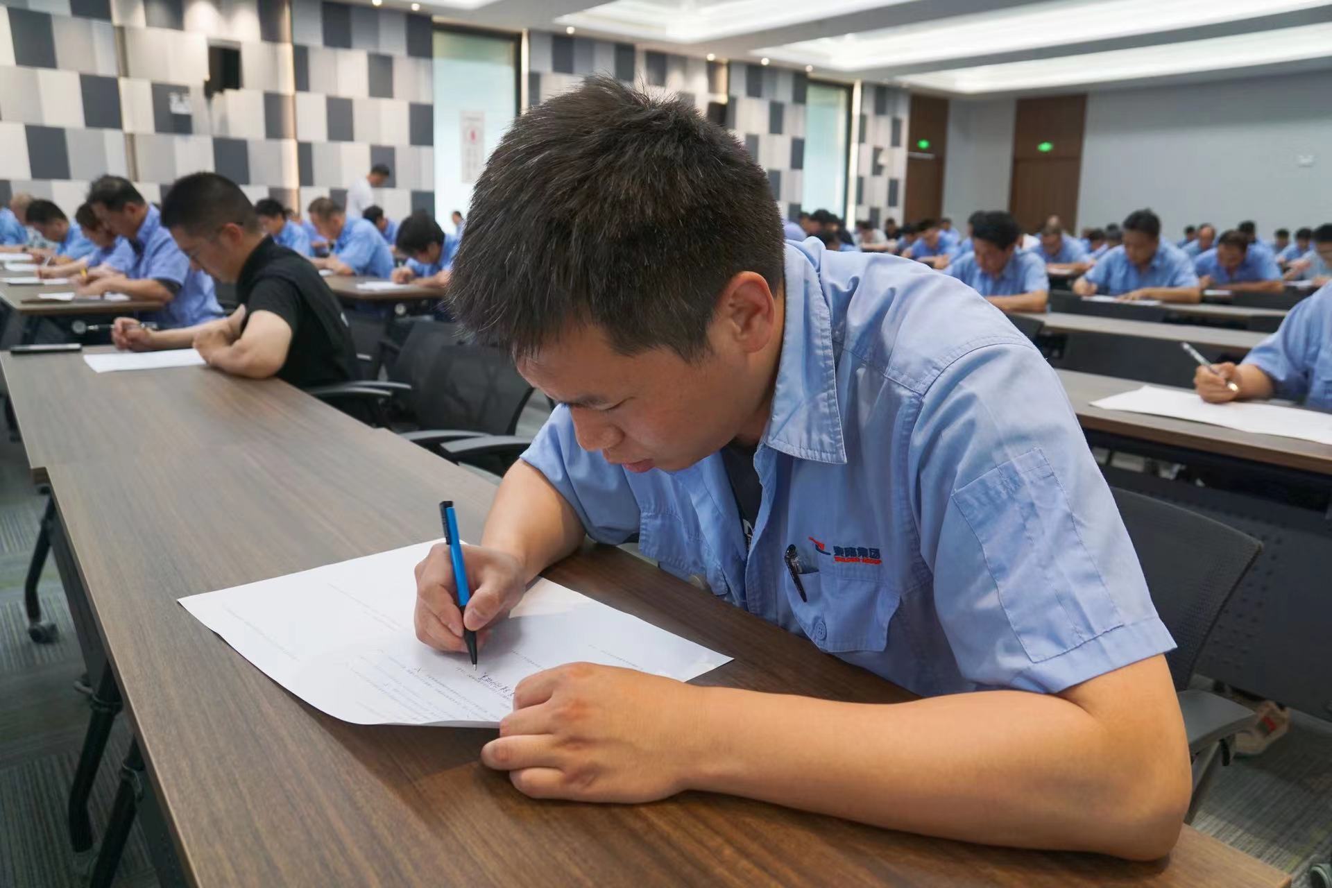 江蘇泰隆減速機（集團）股份有限公司